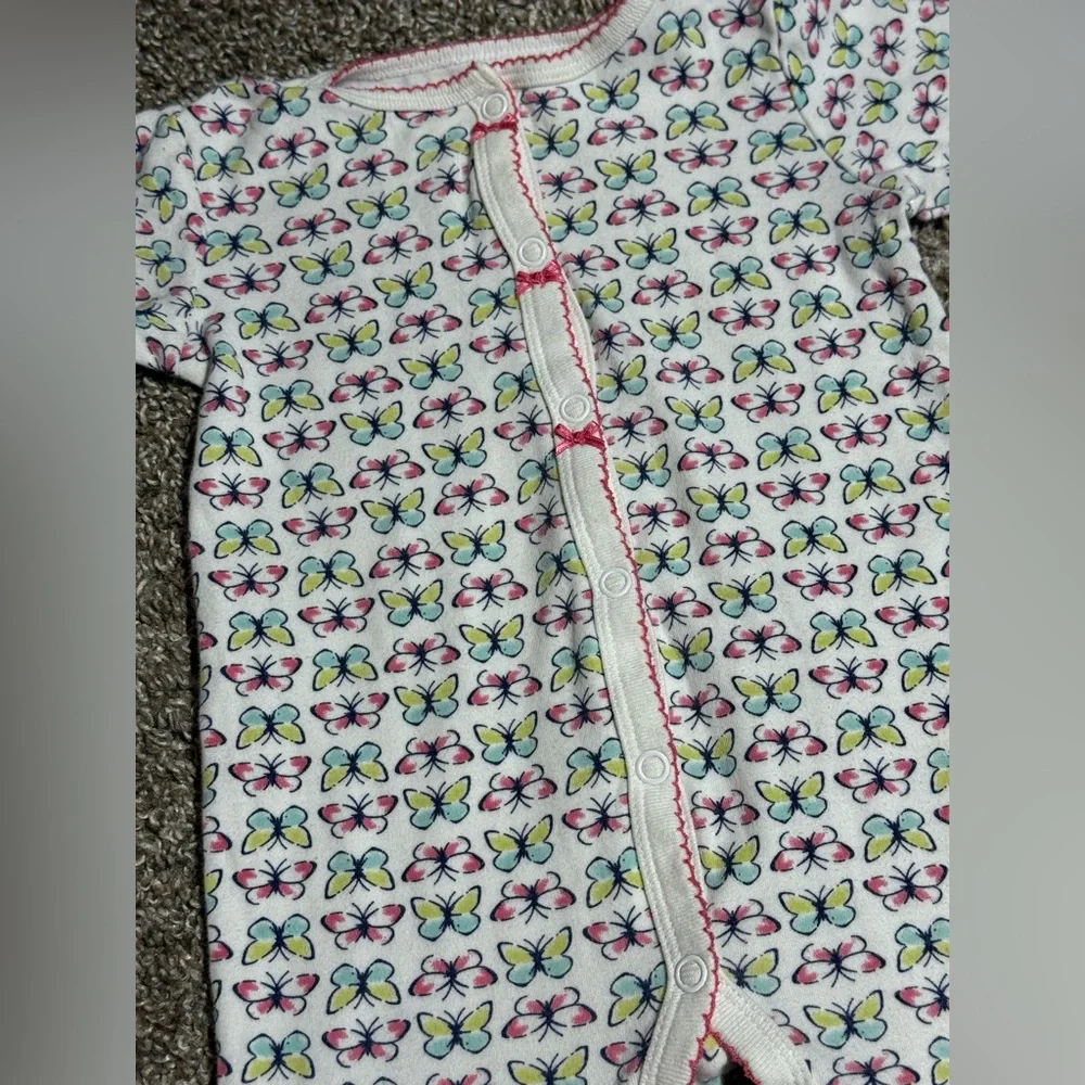 Carter’s Baby Girl Butterfly Footed Pajamas Size 9 Months